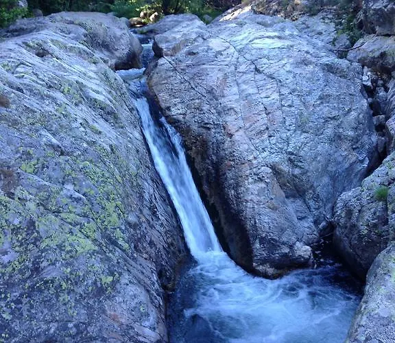 En La Sierra 아파트 *