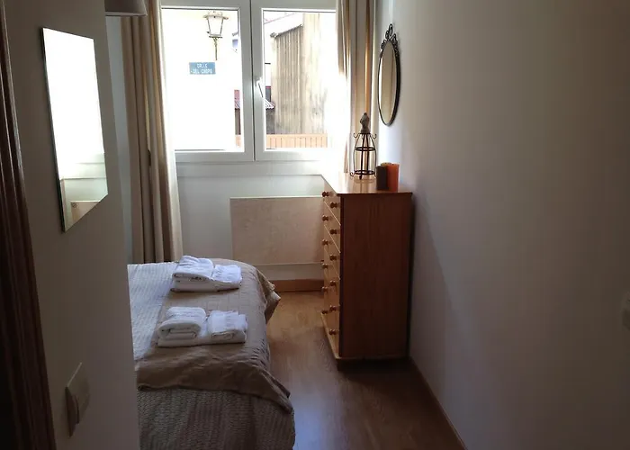 En La Sierra * 아레나스 데 산 페드로